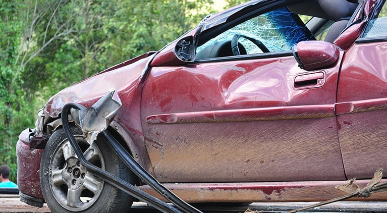 Tragic Multi-Vehicle Crash Claims Two Lives on Easter Sunday